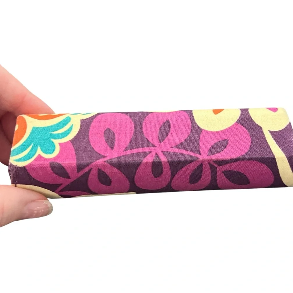 Vera Bradley Plum Crazy Hard Clip Eyeglass Readers‎ Case Purple Floral Hippie